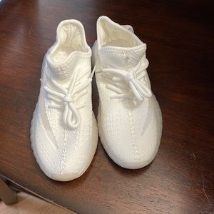 Replica Childrens Yeezy Boost.  Size 1.5y